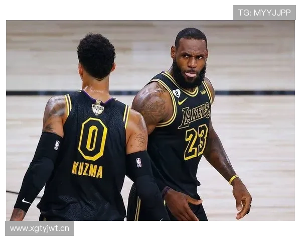 篮球回场规则差异对比：NBA与国际赛事有何不同？